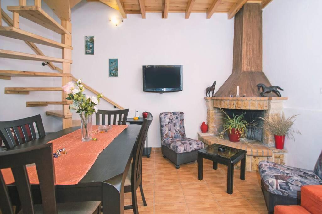 Appartement Spiti Maria à Valanio Extérieur photo